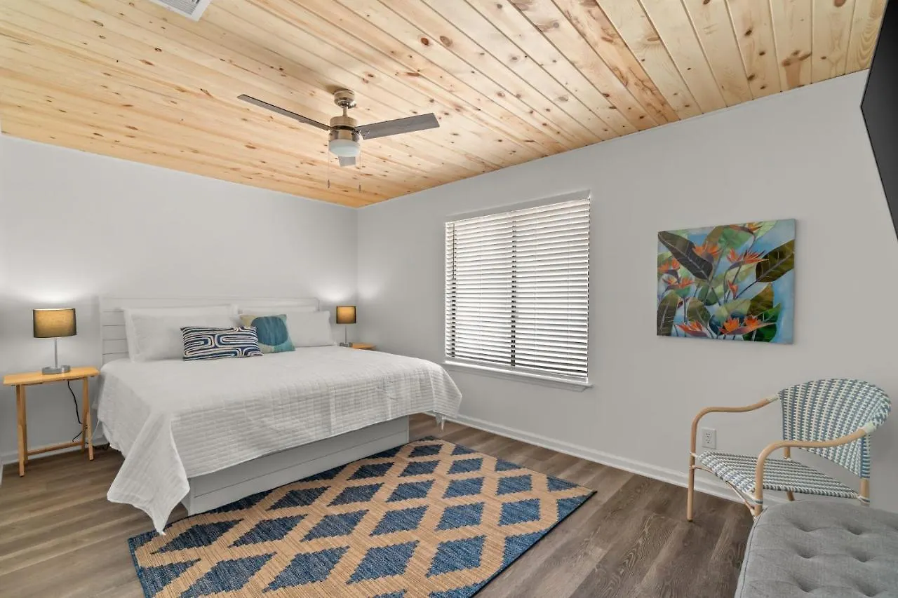 Islandia 319 Waterfront With A Pool Apartment Panama City Beach