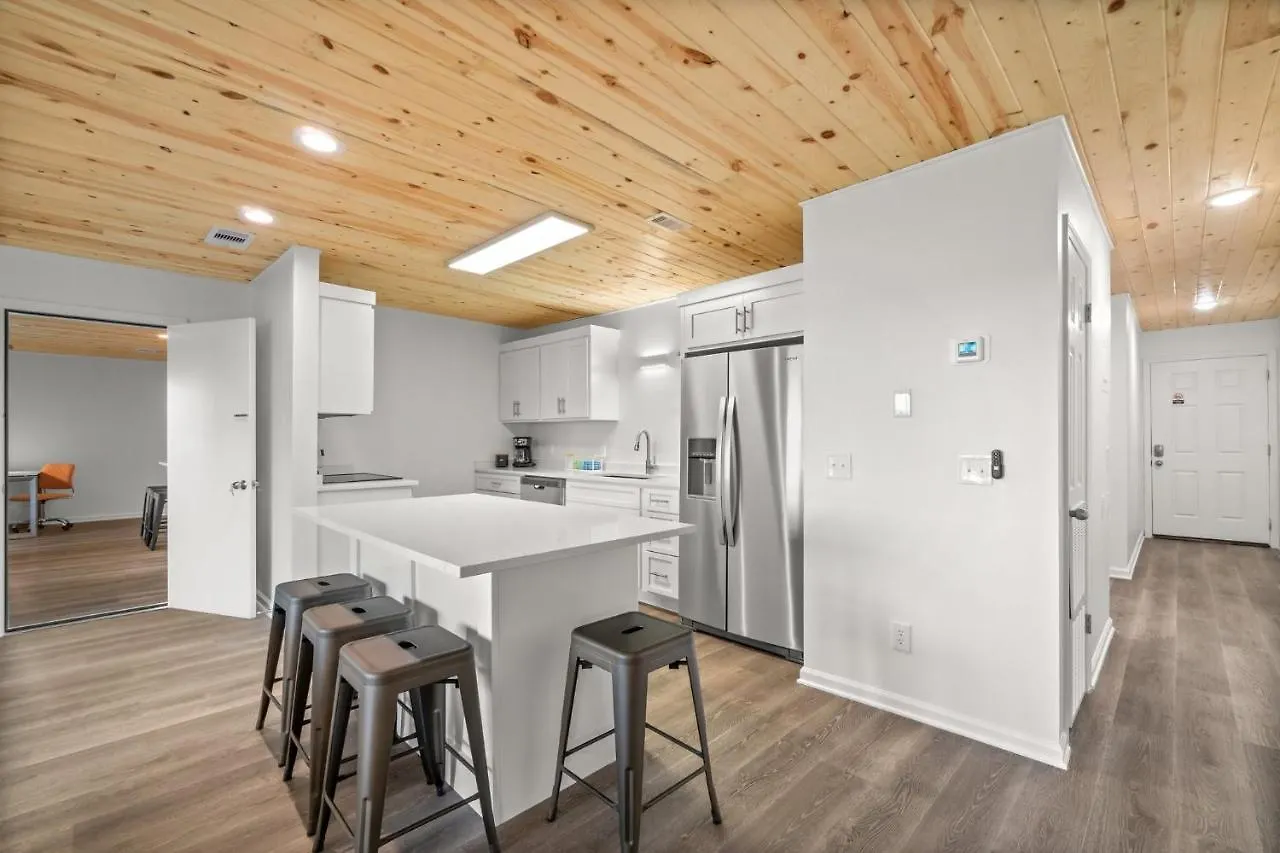 Islandia 319 Waterfront With A Pool Apartment Panama City Beach