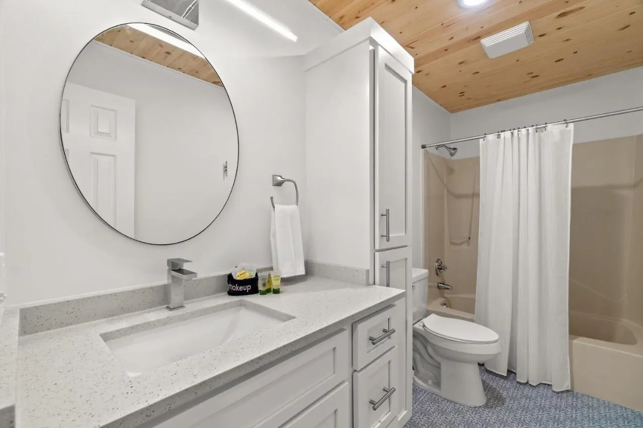 Islandia 319 Waterfront With A Pool Apartment Panama City Beach